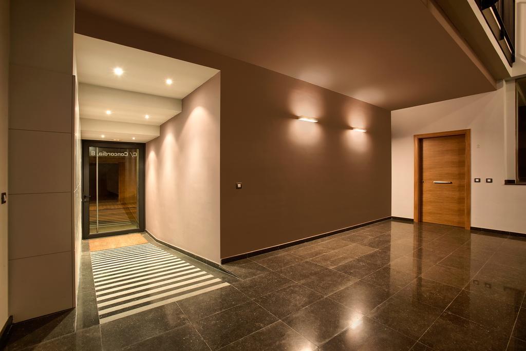 Apartaments Terraza Figueres Figueres  Eksteriør billede
